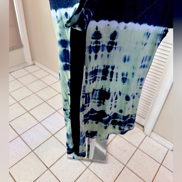 BRISAS Tie-Dye Tee  XL Lightweight Summer Office Unique Business Casual Spring - Picture 3 of 5